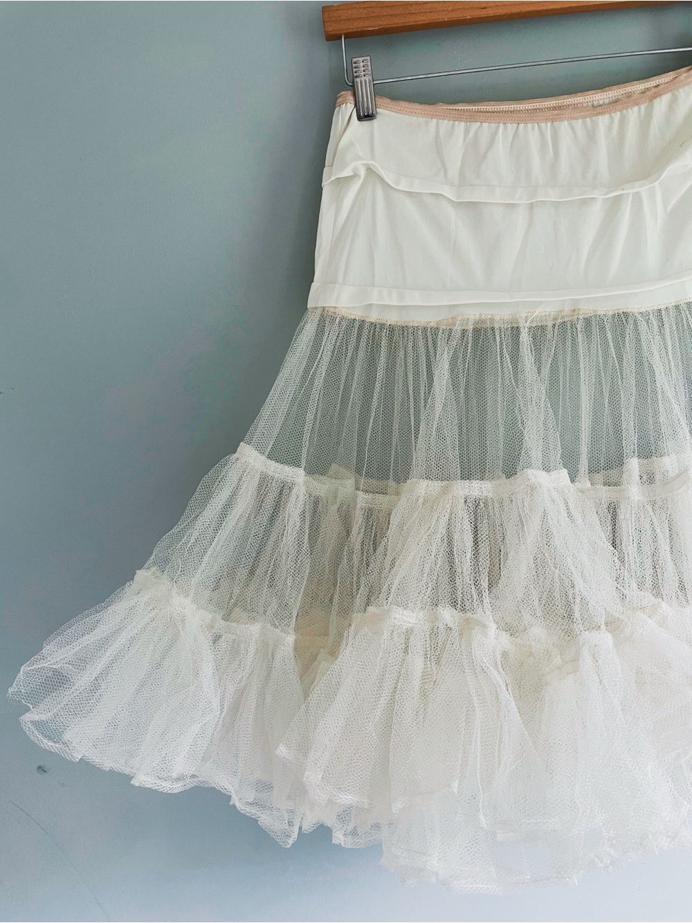 Vintage Penney’s White Crinoline Petticoat Slip Teen 14 Ruffled Mesh Full Skirt - Picture 7 of 11